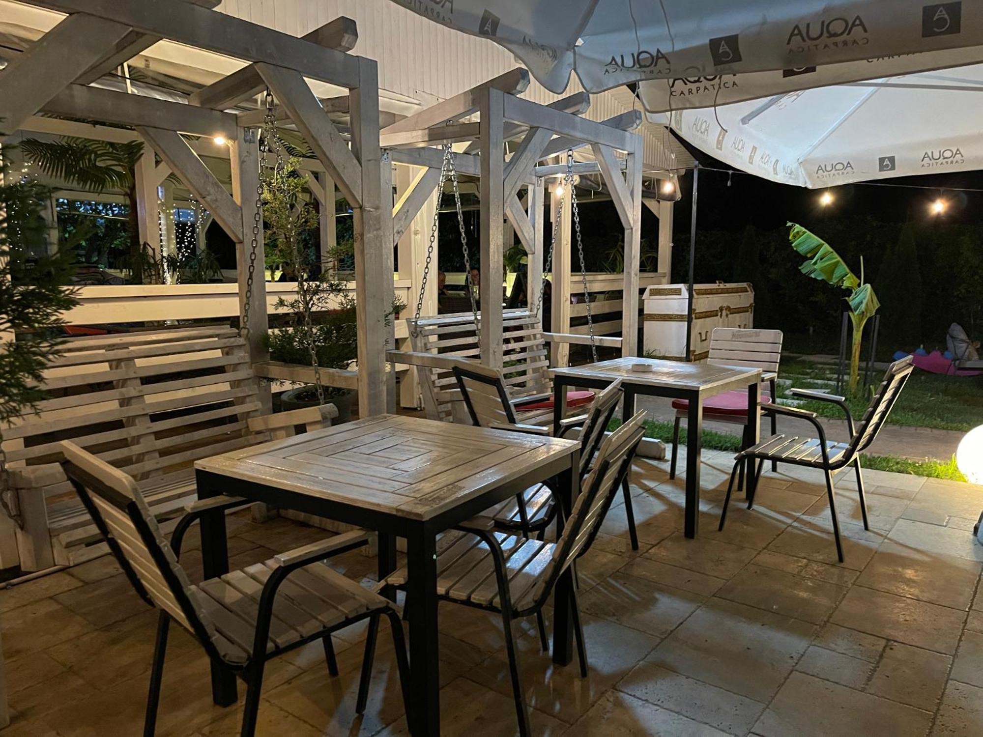 Elgringo Clisura Dunarii Moldova Noua Bagian luar foto